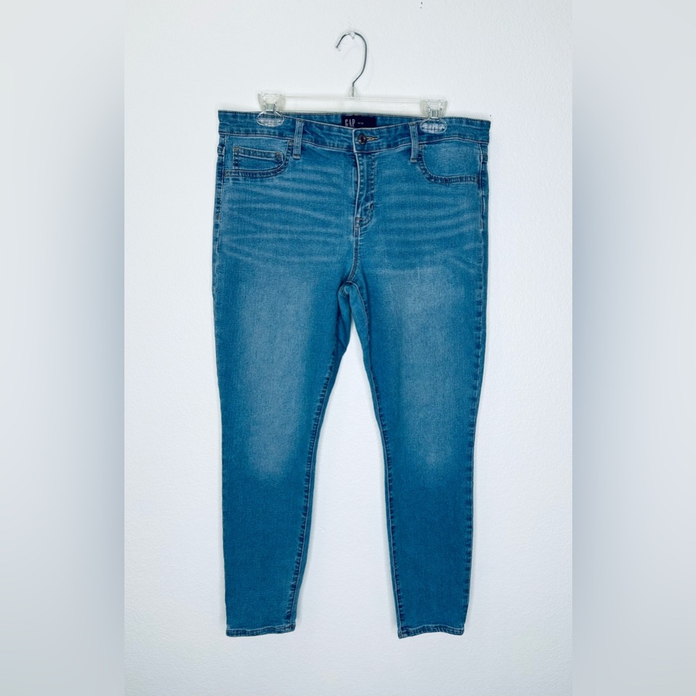 GAP Light Blue Denim Legging Jeans